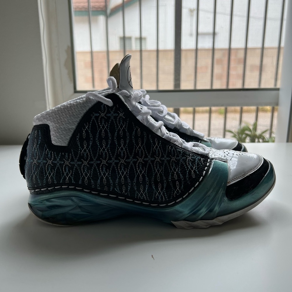 MENS JORDAN 23 “OG UNC” BASKETBALL SHOES RARE BLACK/ UNIVERSITY BLUE SIZE 10